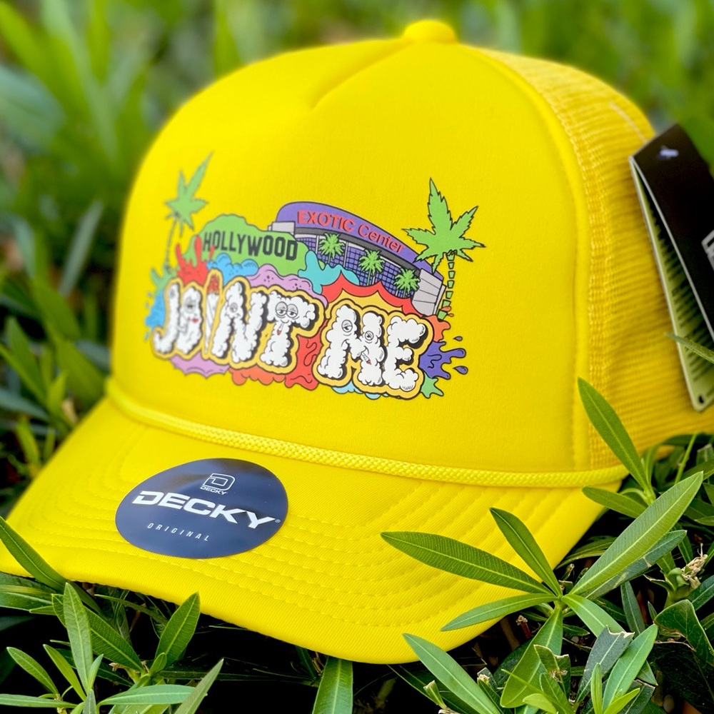 JOINT ME • MESH TRUCKER HAT ADJUSTABLE • YELLOW
